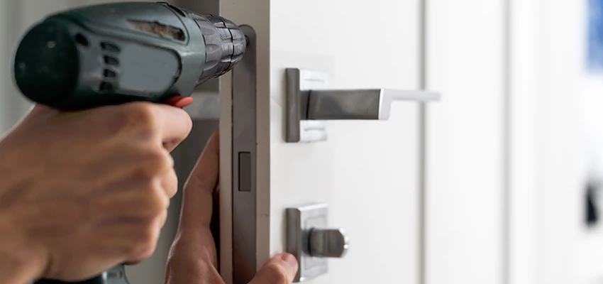 Locksmith For Lock Replacement Near Me in East St Louis