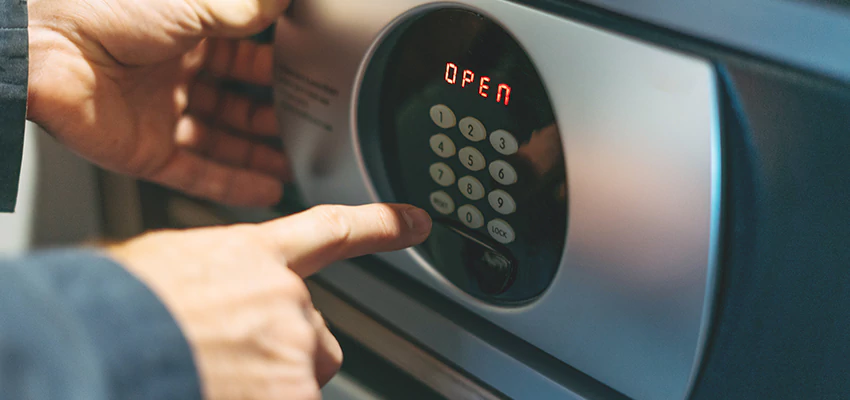 Cash Safe Openers in East St Louis