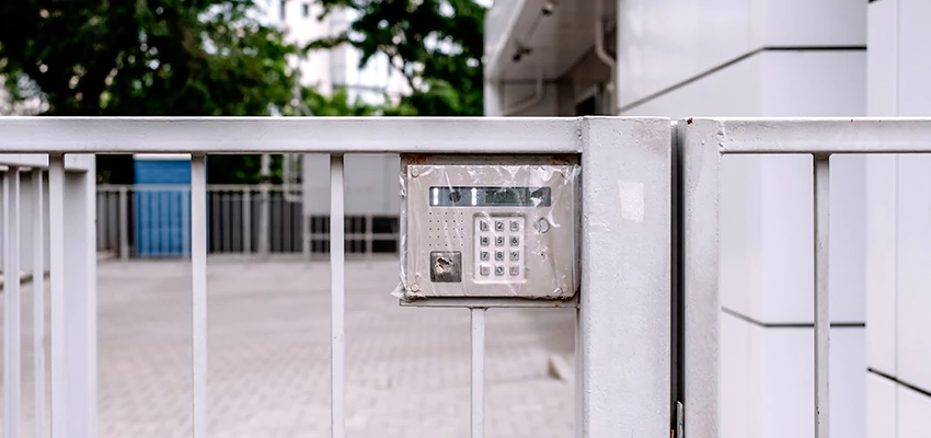 Gate Locks For Metal Gates in East St Louis