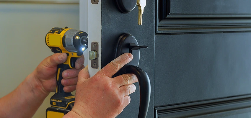 Sliding Door Lock Repair in East St Louis